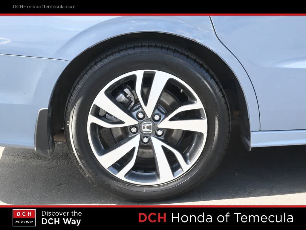 Thumbnail: 2023 Honda Odyssey - 25