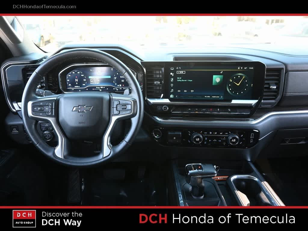 Thumbnail: 2023 Chevrolet Silverado 1500 - 8