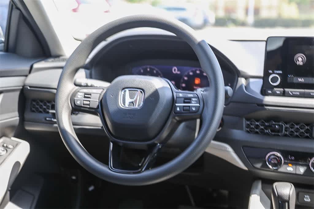 Thumbnail: 2025 Honda Accord - 16