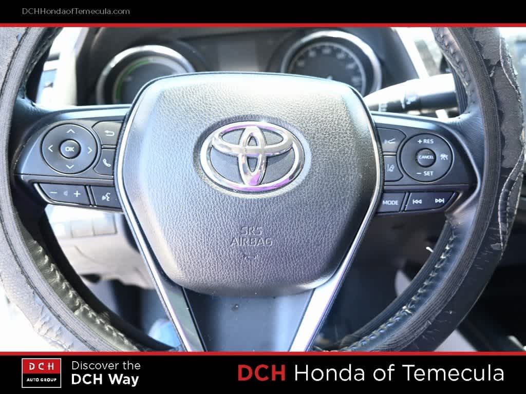 Thumbnail: 2019 Toyota Camry - 8