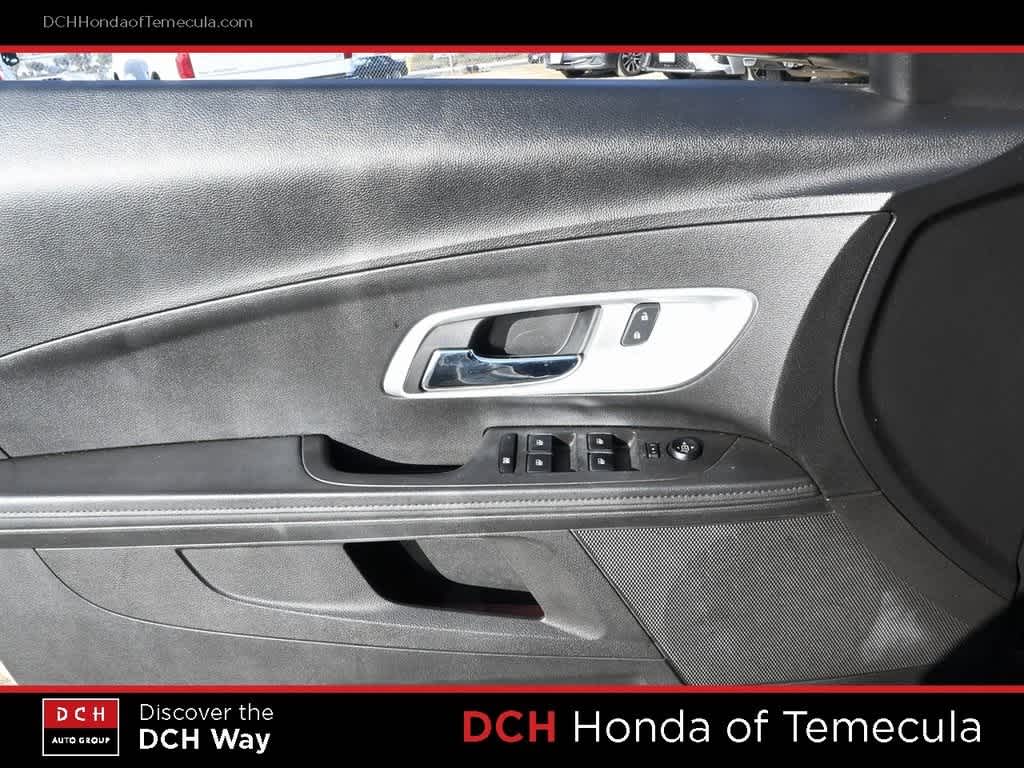 Thumbnail: 2013 Chevrolet Equinox - 15