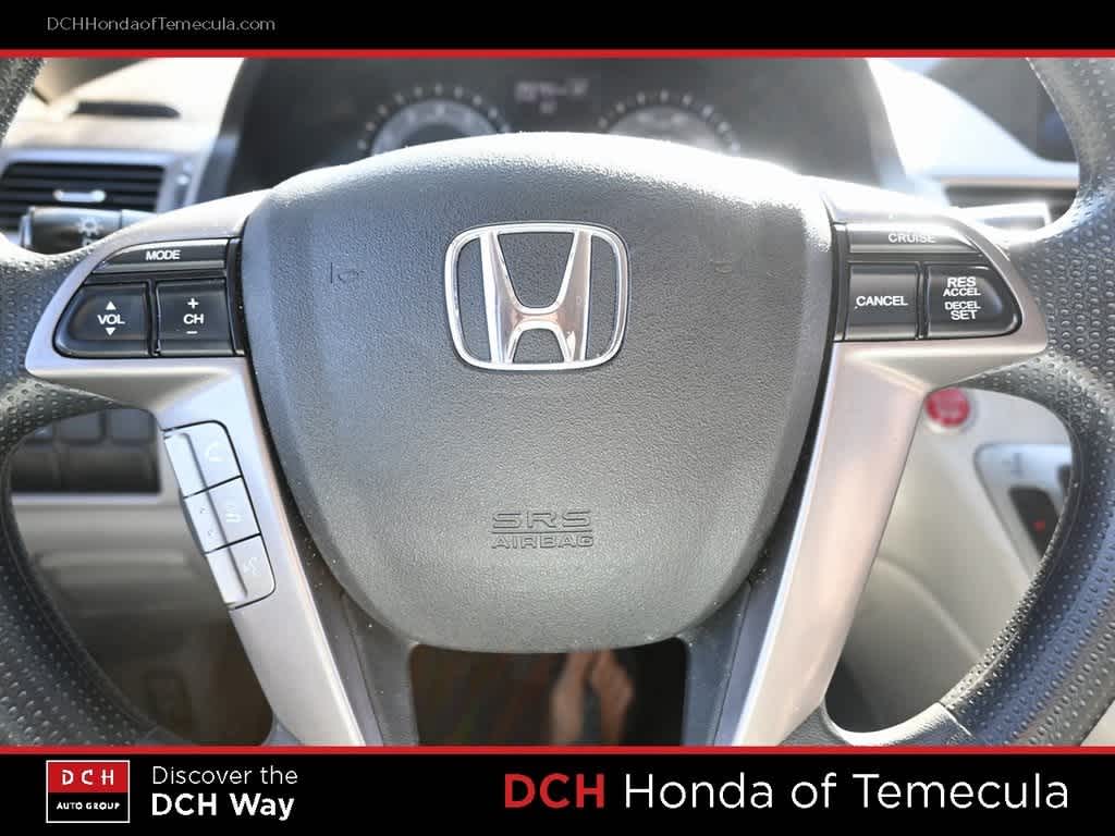 2017 Honda Odyssey SE 9