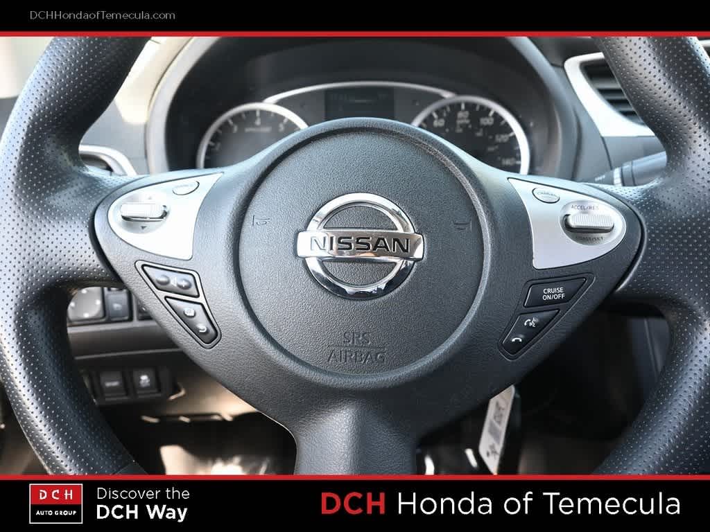 Thumbnail: 2018 Nissan Sentra - 11