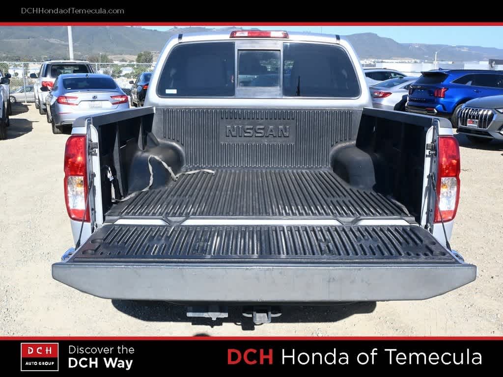 2016 Nissan Frontier  8
