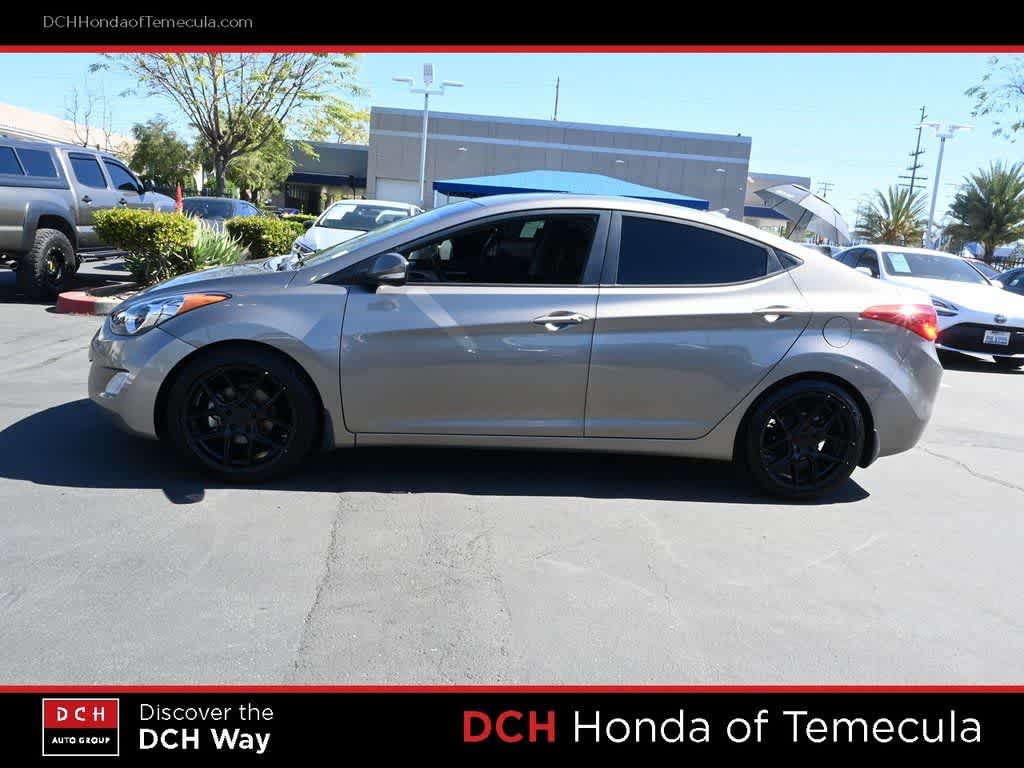 Thumbnail: 2013 Hyundai Elantra - 4