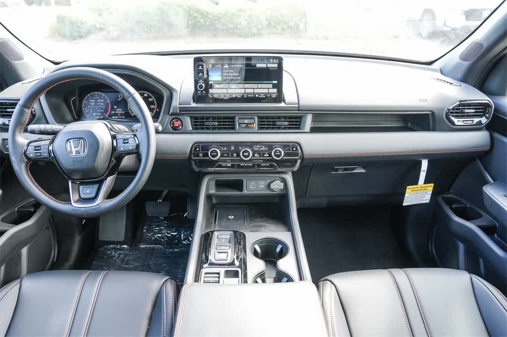 2025 Honda Pilot TrailSport 13