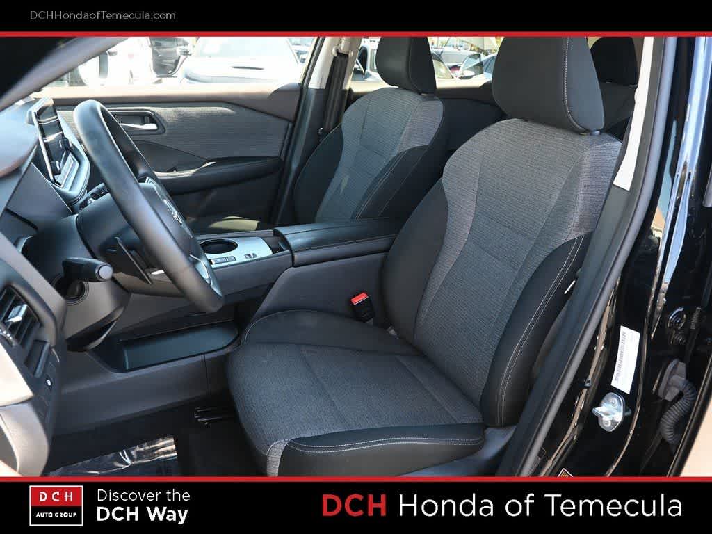 Thumbnail: 2023 Nissan Rogue - 18