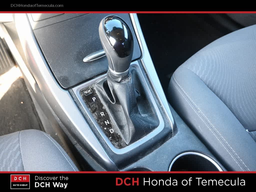 Thumbnail: 2016 Hyundai Elantra - 11