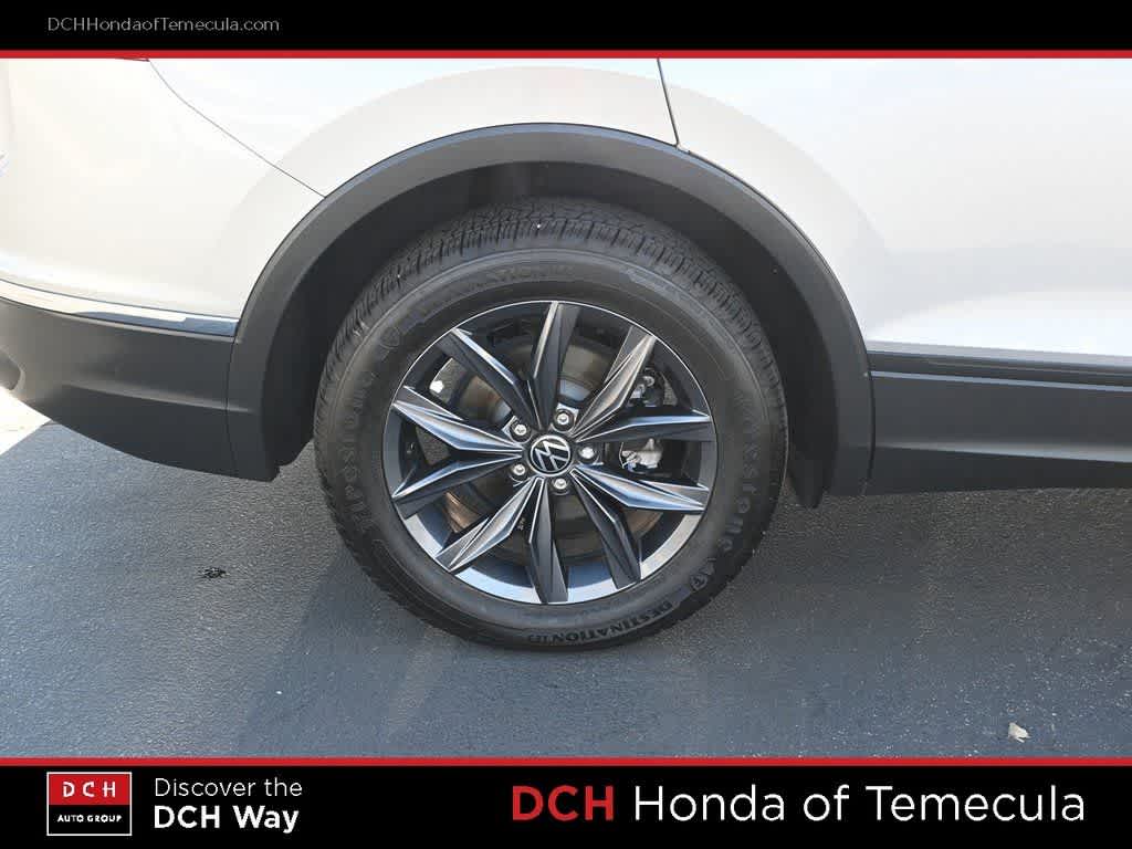 Thumbnail: 2023 Volkswagen Tiguan - 24