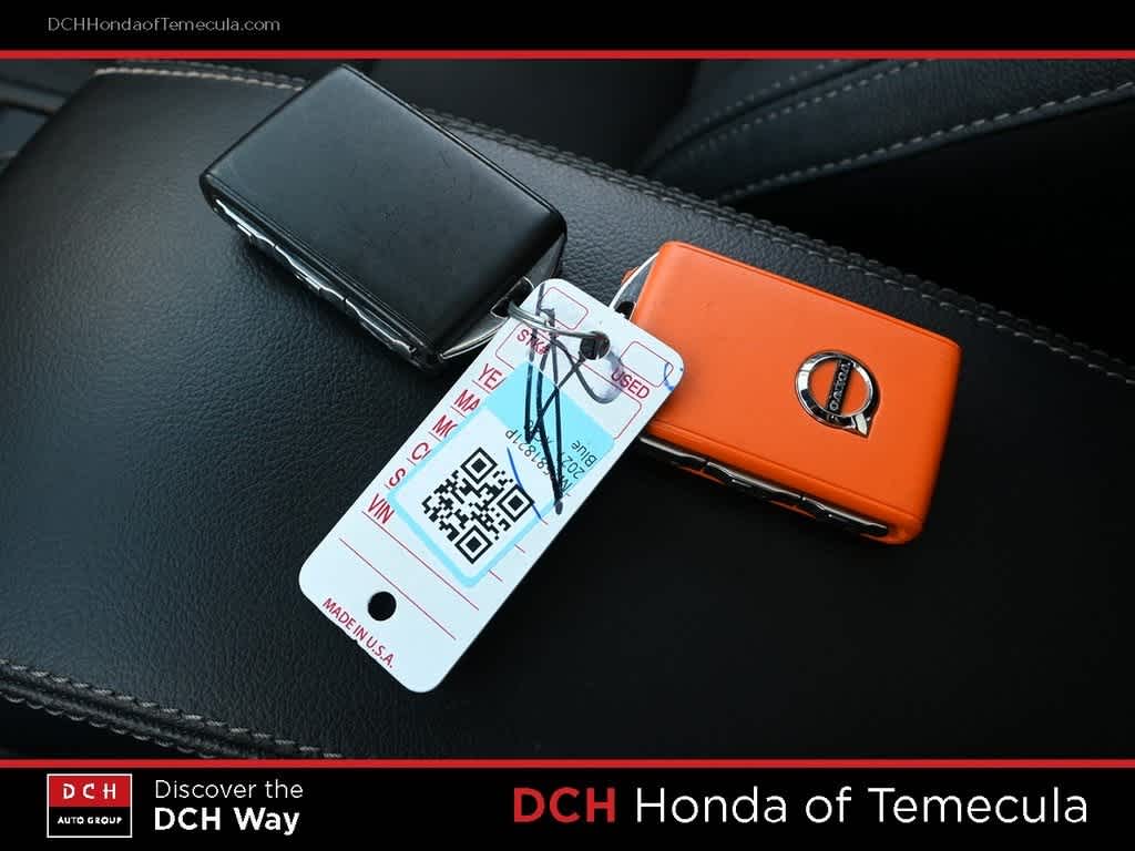 Thumbnail: 2021 Volvo XC40 - 15