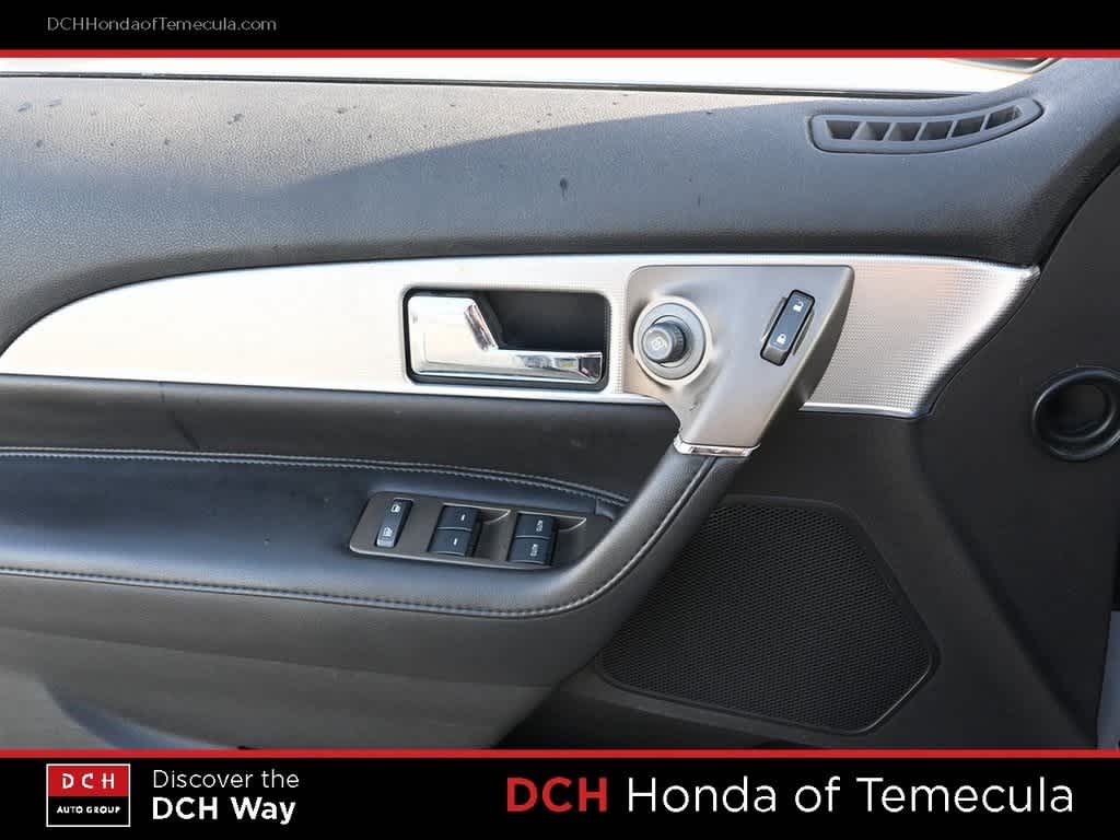 Thumbnail: 2015 Lincoln MKX - 15