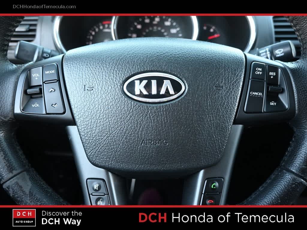 Thumbnail: 2012 Kia Sorento - 9