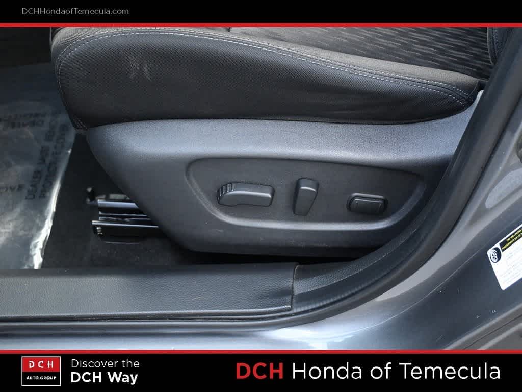 Thumbnail: 2020 Nissan Rogue - 17