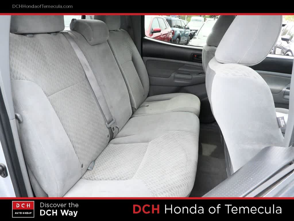 Thumbnail: 2010 Toyota Tacoma - 20