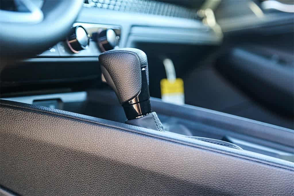 2025 Honda Accord LX 23