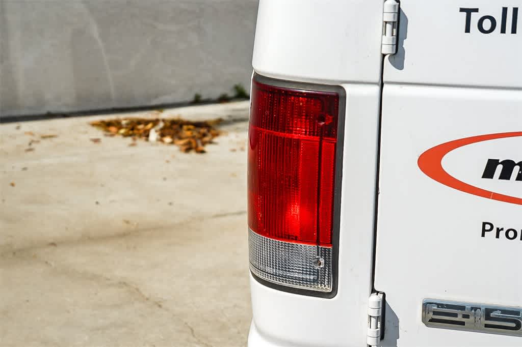 Thumbnail: 2006 Ford Econoline - 7