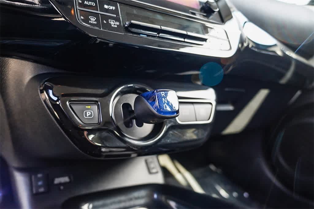 Thumbnail: 2016 Toyota Prius - 24