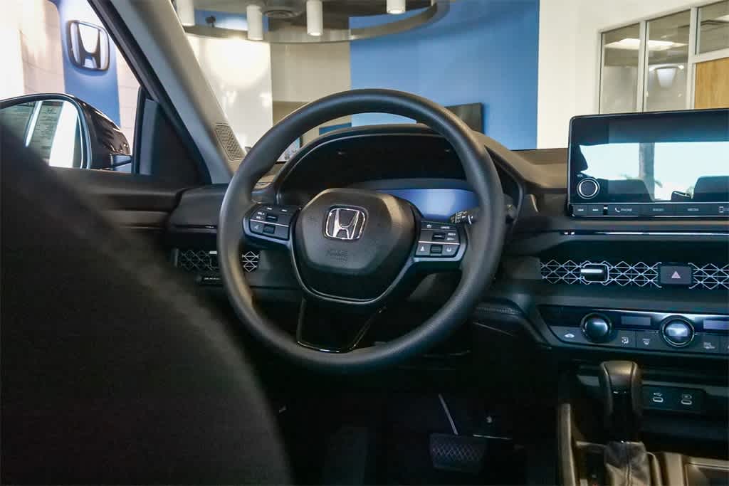 Thumbnail: 2025 Honda Accord - 16
