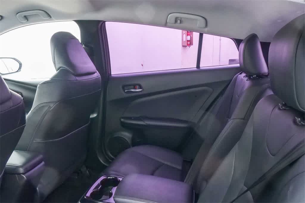 Thumbnail: 2017 Toyota Prius Prime - 15