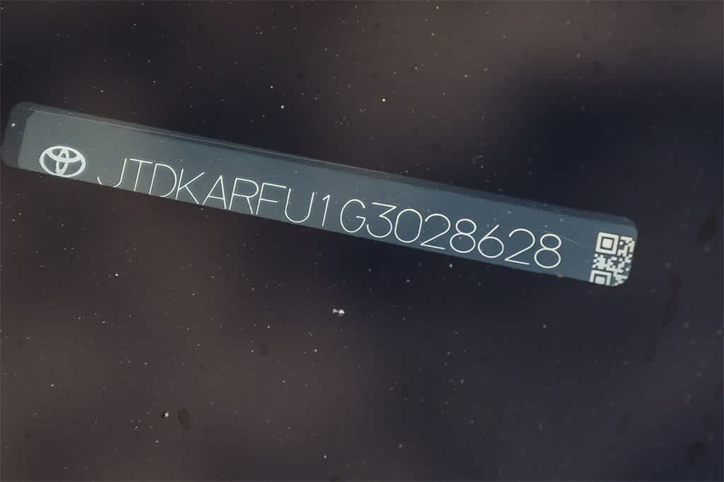 Thumbnail: 2016 Toyota Prius - 31