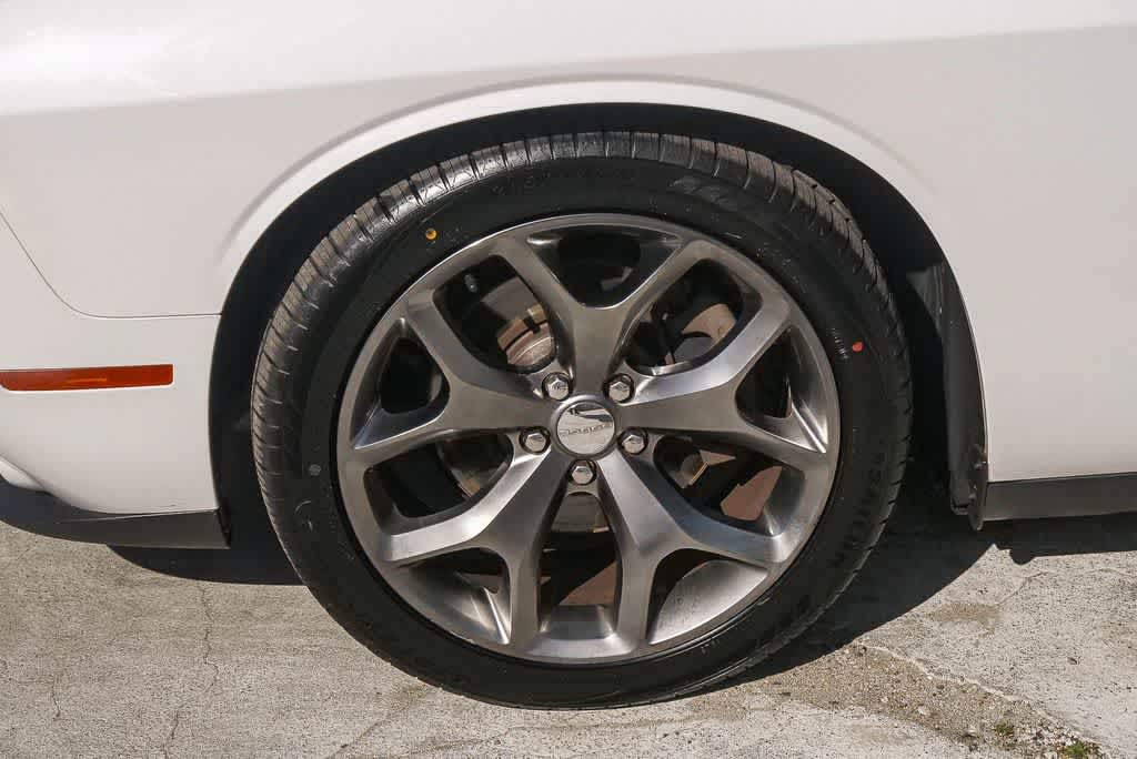 Thumbnail: 2016 Dodge Challenger - 5