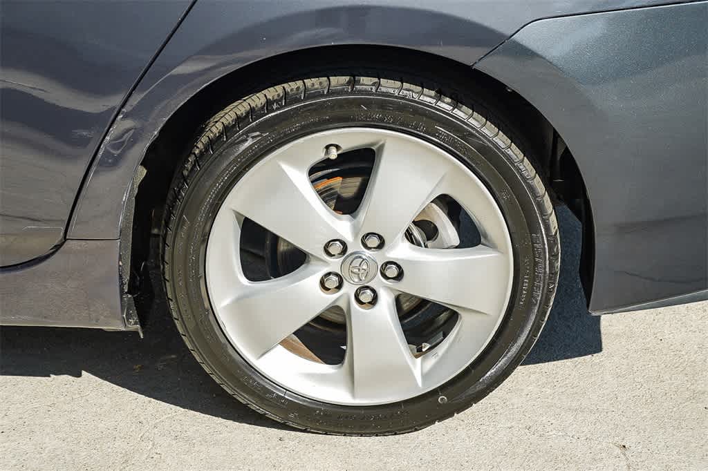 Thumbnail: 2010 Toyota Prius - 11