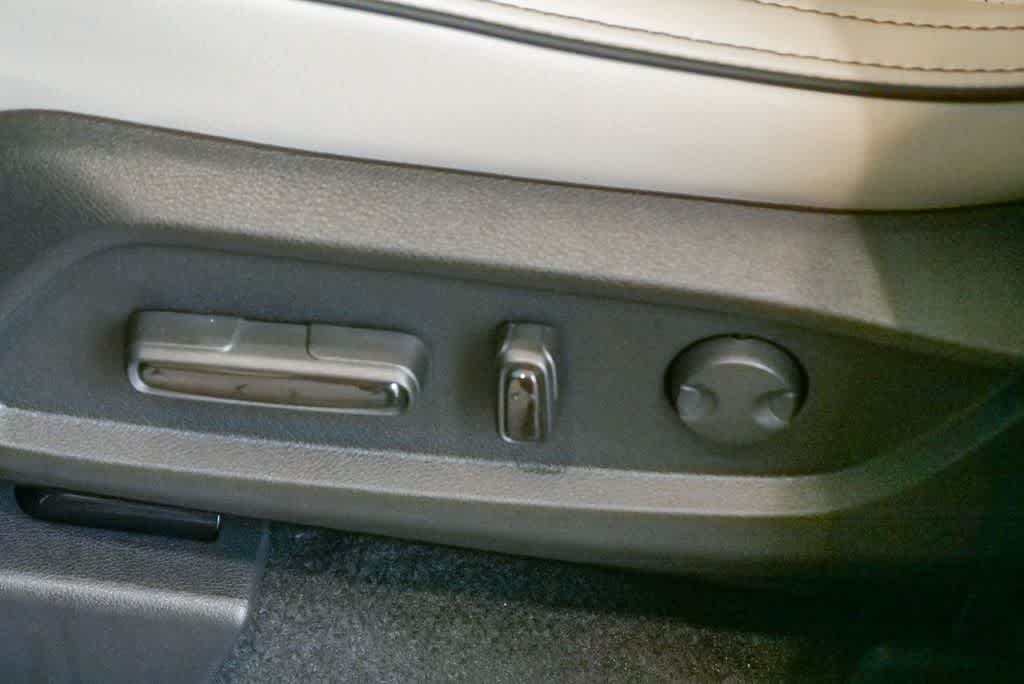 Thumbnail: 2026 Honda Pilot - 18