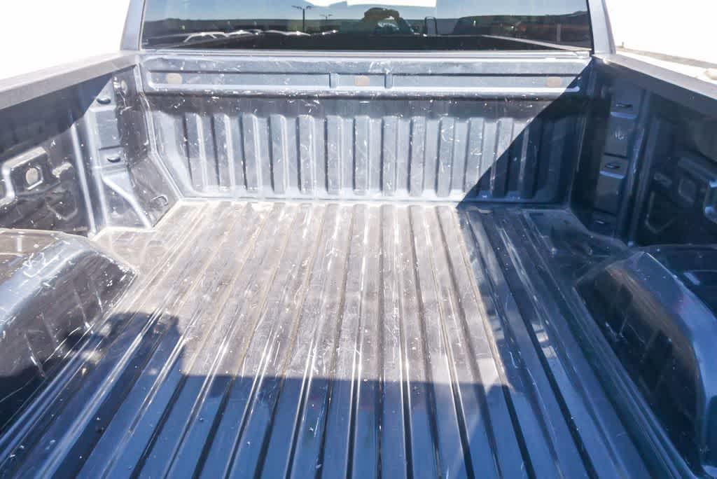 Thumbnail: 2019 Chevrolet Silverado 1500 - 24