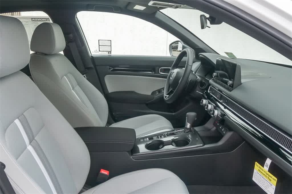 Thumbnail: 2025 Honda Civic - 17