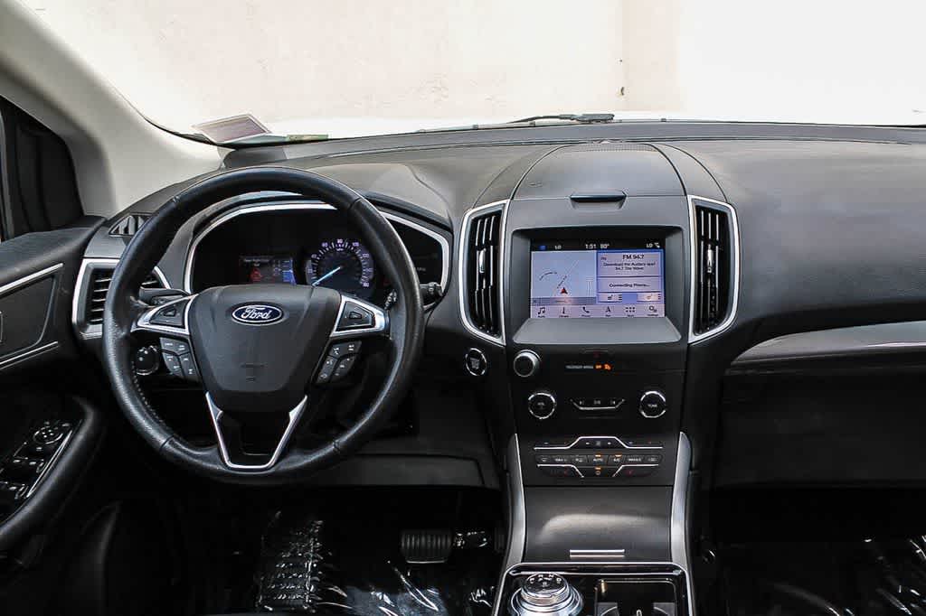 Thumbnail: 2019 Ford Edge - 11