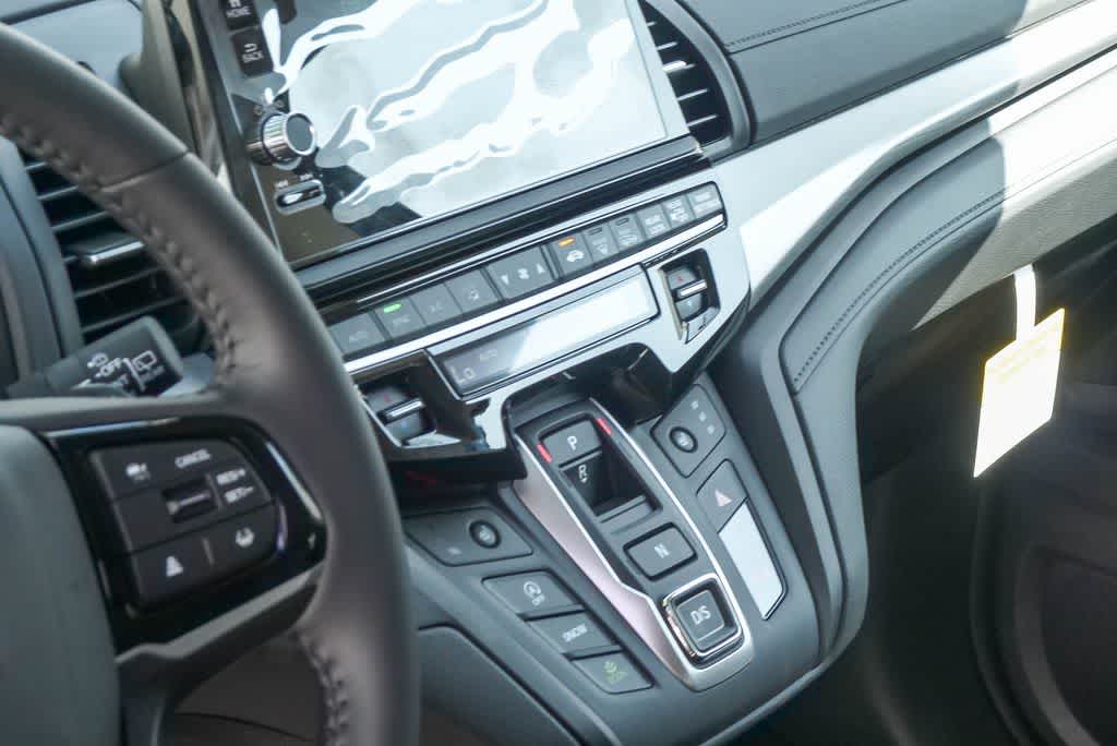Thumbnail: 2026 Honda Odyssey - 22