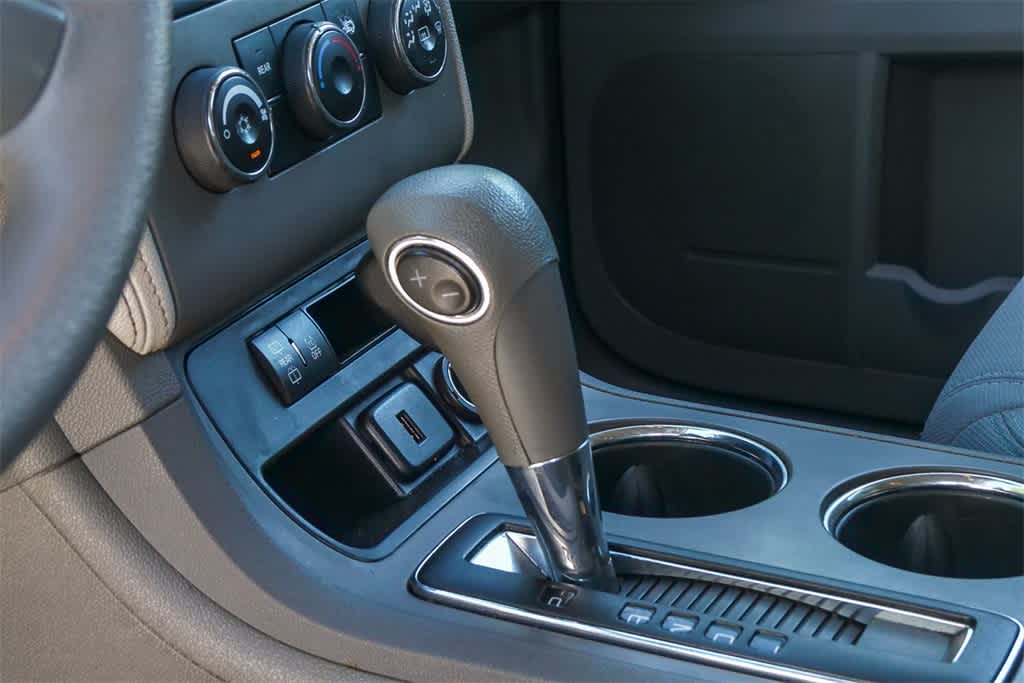 Thumbnail: 2017 Chevrolet Traverse - 19