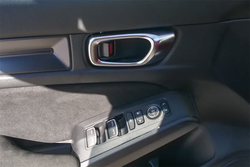 Thumbnail: 2025 Honda Civic - 19