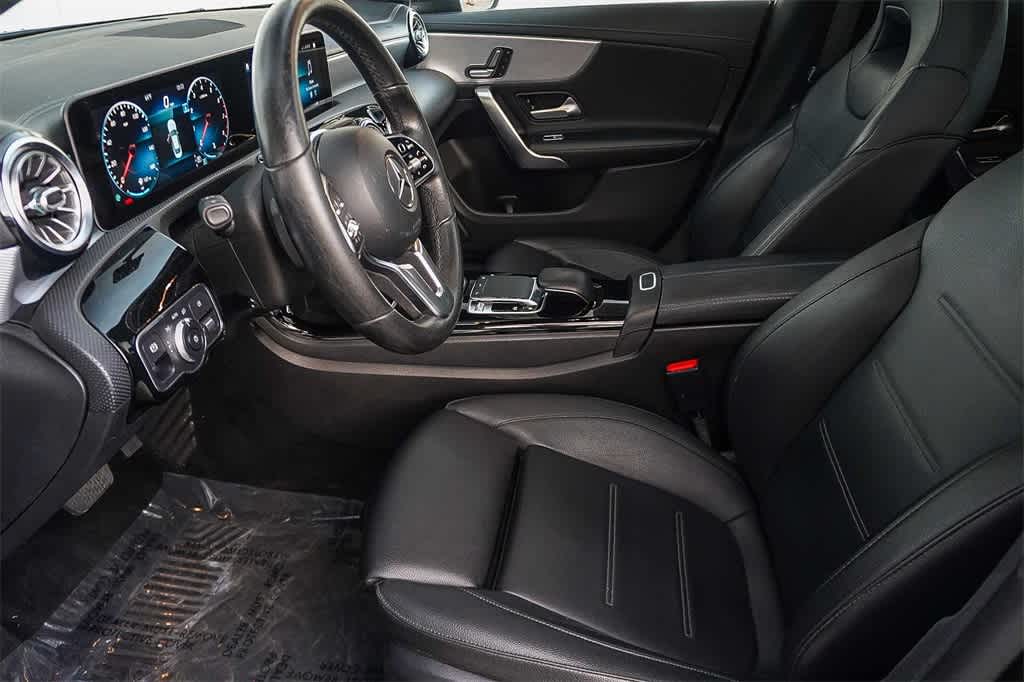 Thumbnail: 2020 Mercedes-Benz CLA - 17