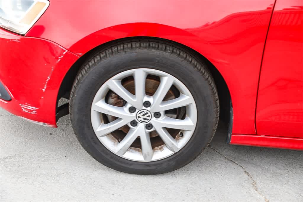 Thumbnail: 2012 Volkswagen Jetta - 8