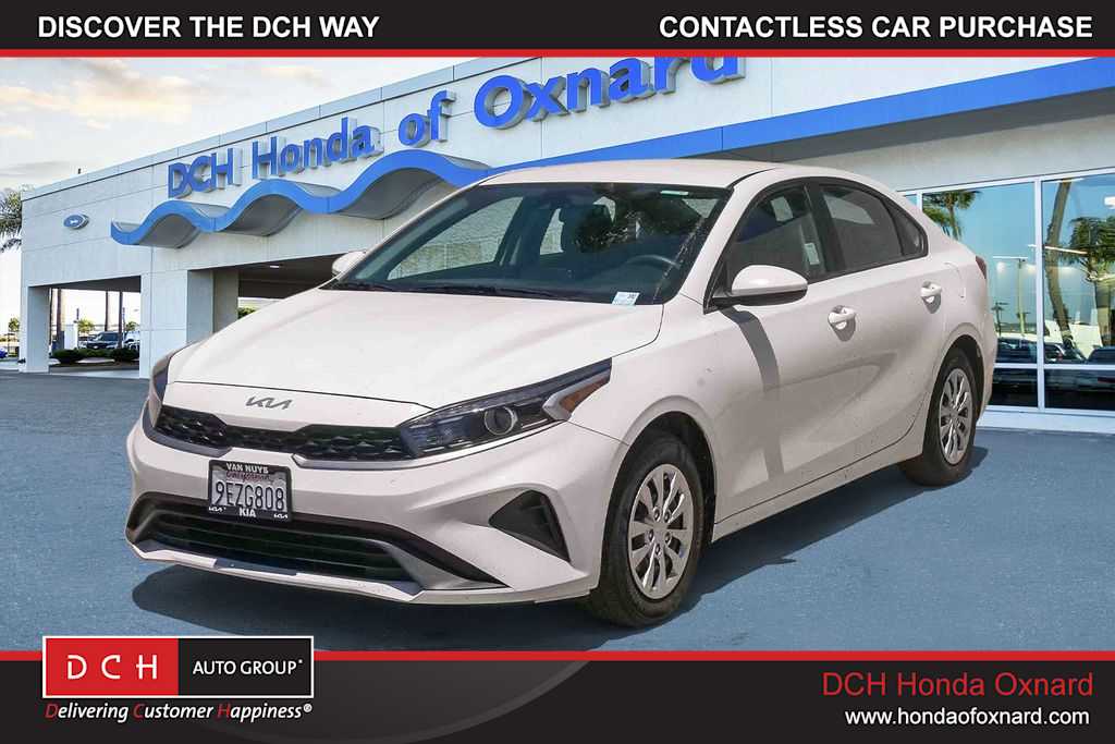 2023 Kia Forte LX AT's photo