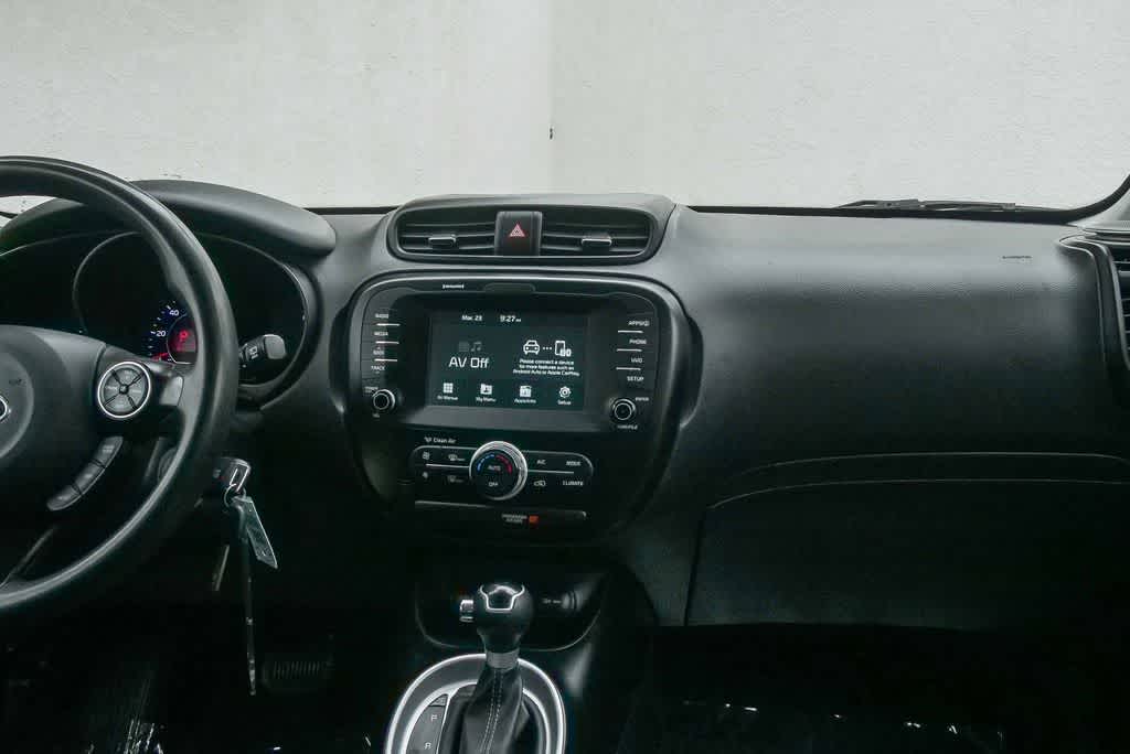 Thumbnail: 2019 Kia Soul - 9