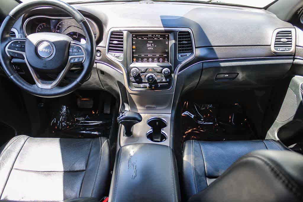 Thumbnail: 2014 Jeep Grand Cherokee - 11