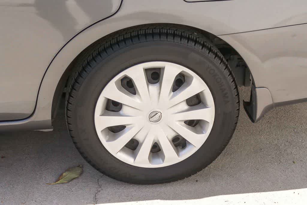 Thumbnail: 2018 Nissan Versa - 6