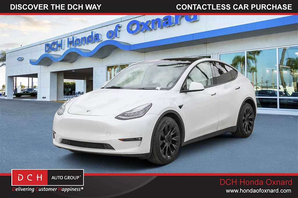 2022 Tesla Model Y Long Range's photo