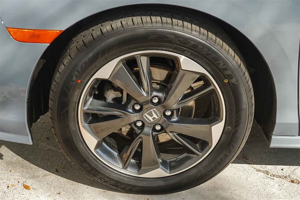 Thumbnail: 2023 Honda Odyssey - 10