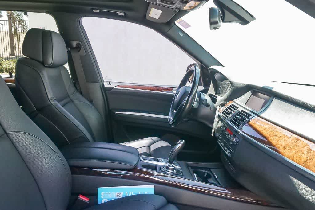 Thumbnail: 2012 BMW X5 - 16