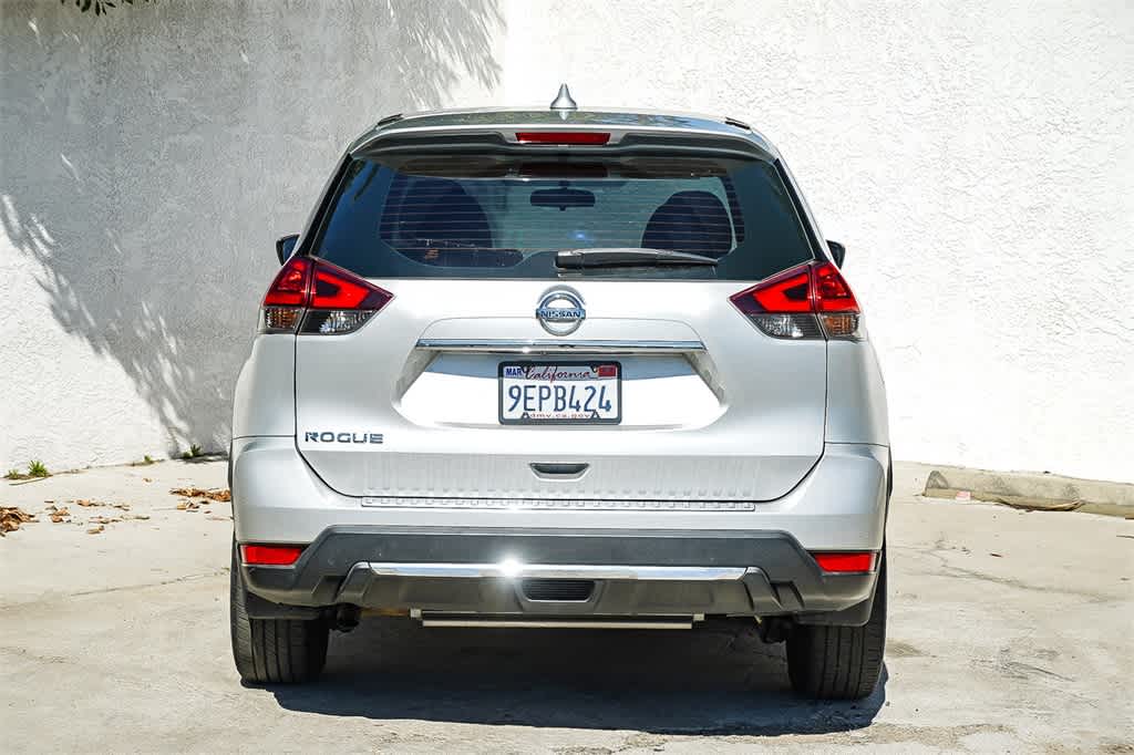 Thumbnail: 2018 Nissan Rogue - 5