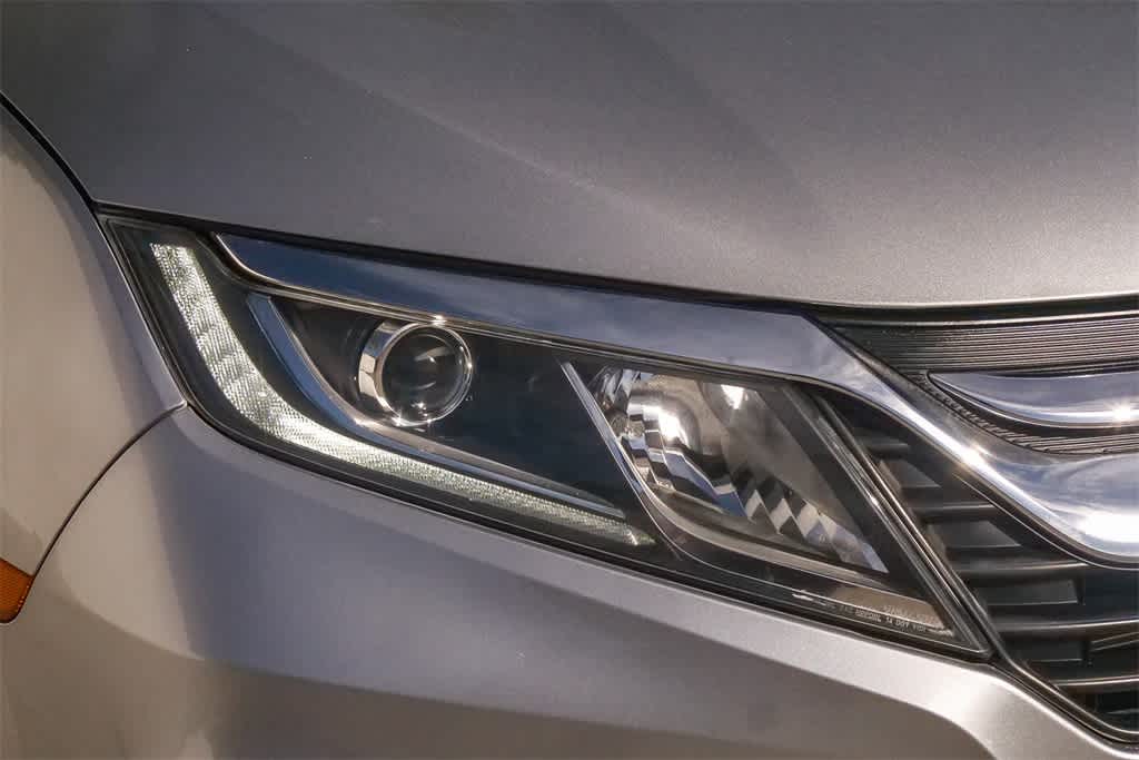 Thumbnail: 2018 Honda Odyssey - 4