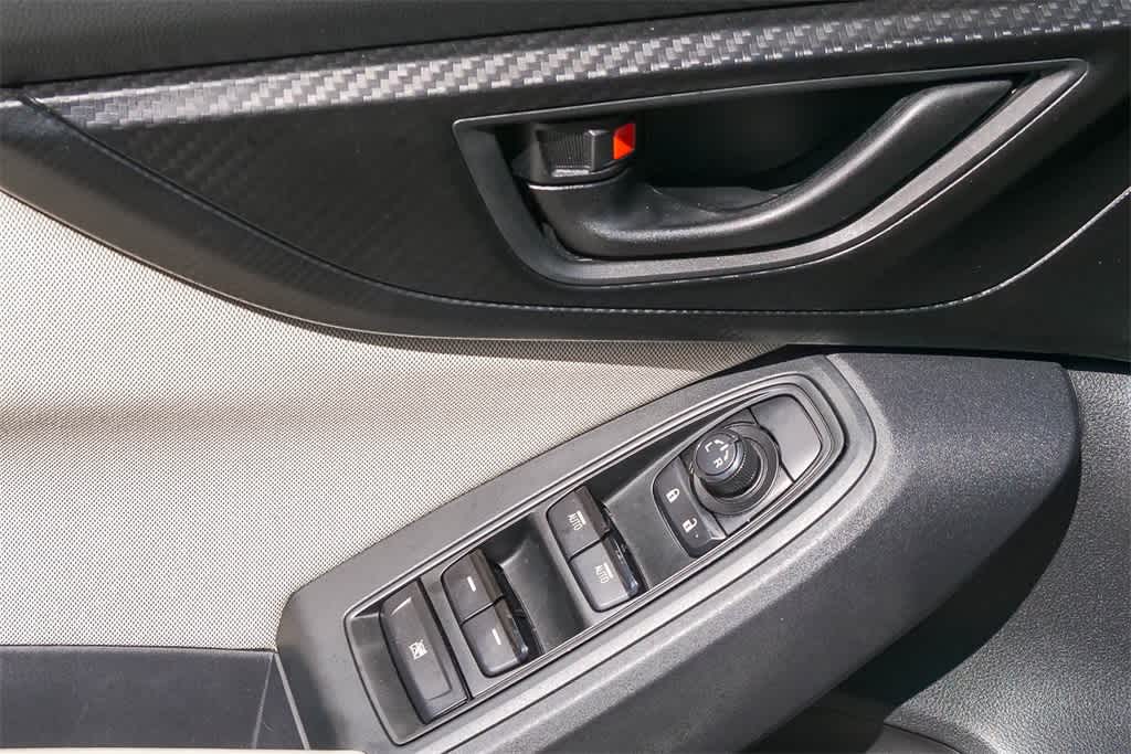 Thumbnail: 2017 Subaru Impreza - 17