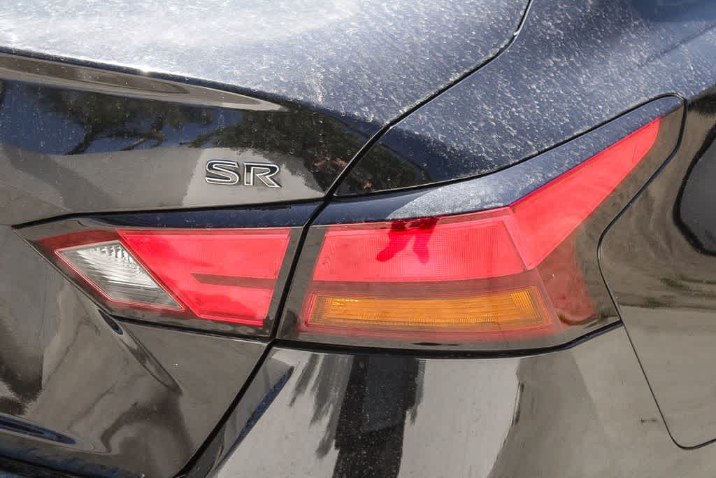 Thumbnail: 2019 Nissan Altima - 10