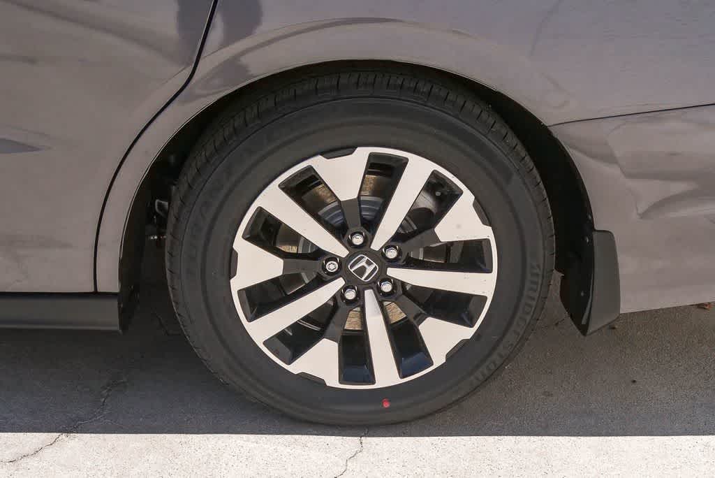 Thumbnail: 2026 Honda Odyssey - 6