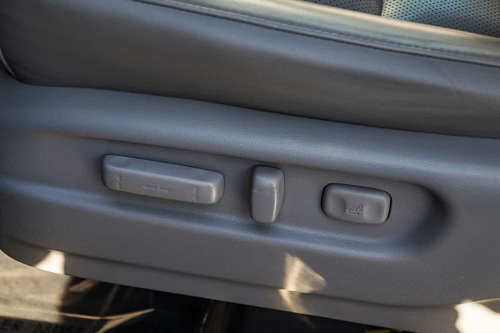 Thumbnail: 2018 Honda Ridgeline - 22