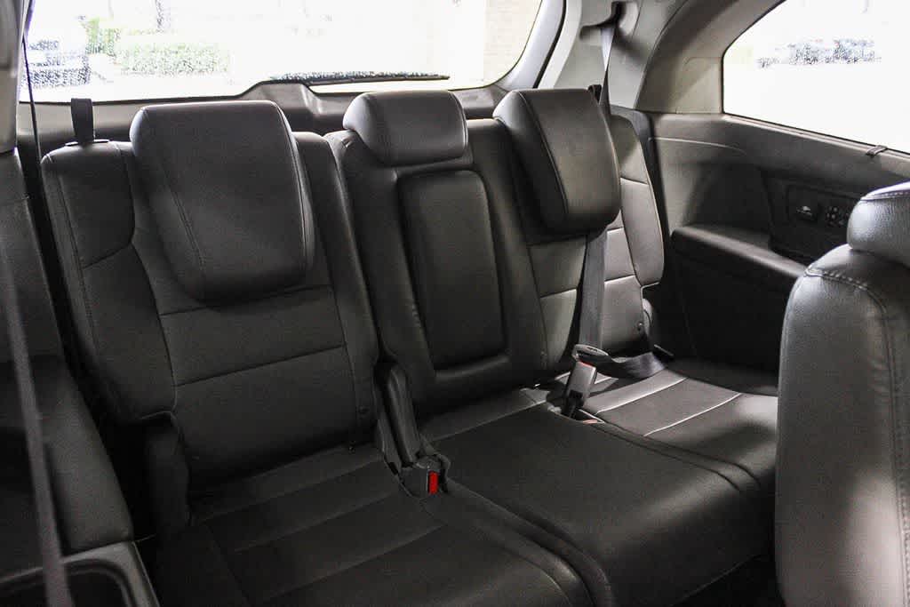 Thumbnail: 2014 Honda Odyssey - 16