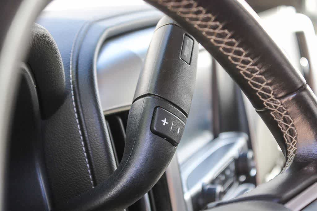 Thumbnail: 2015 GMC Sierra 1500 - 18